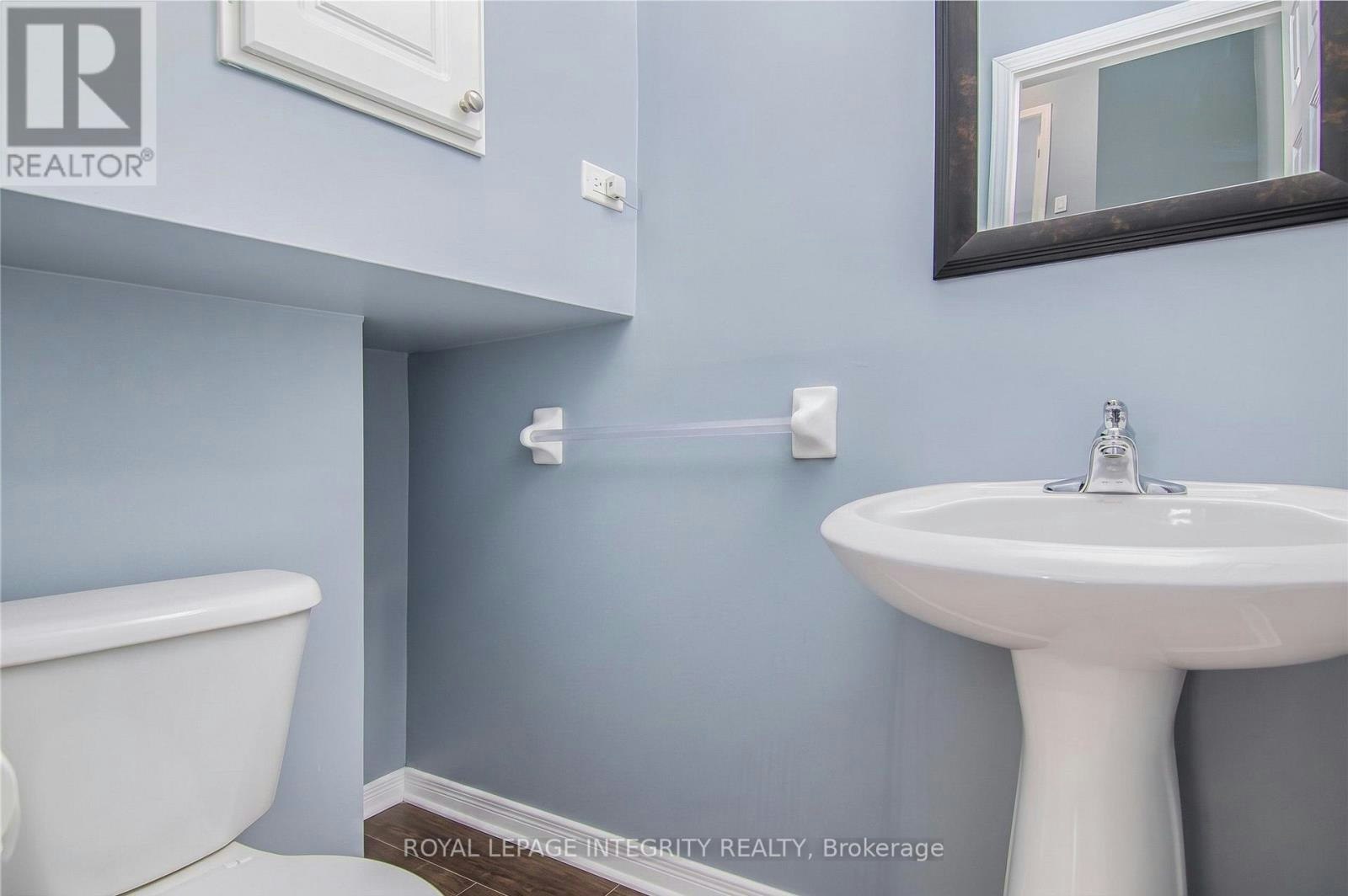 118 Monterey Drive, Ottawa, ON, K2H 7A8 - 10