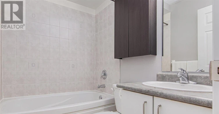 118 Monterey Drive, Ottawa, ON, K2H 7A8 - 11