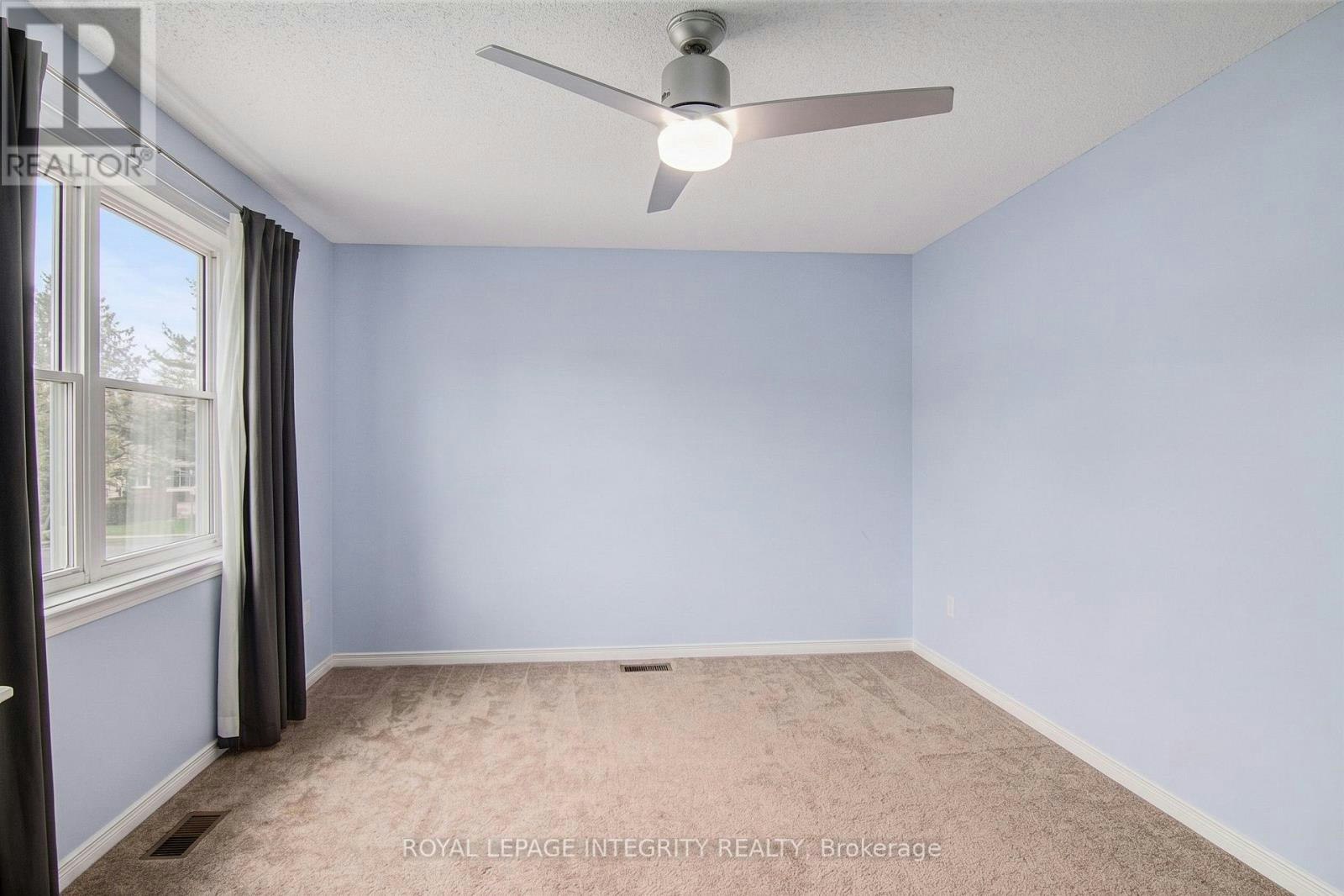 118 Monterey Drive, Ottawa, ON, K2H 7A8 - 15