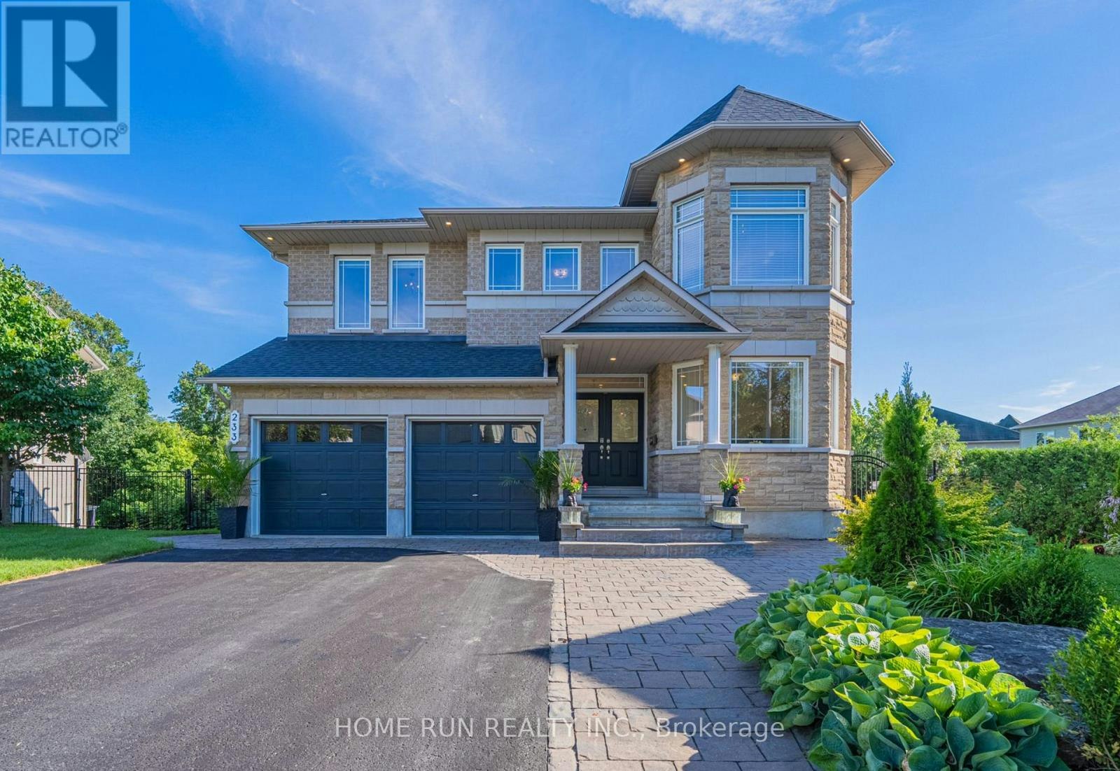 233 Marjan Crescent, Ottawa, ON, K2J 0N2