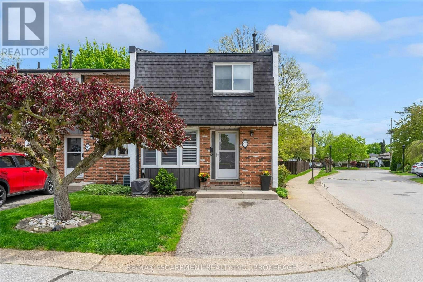 97-77 Linwell Road, St. Catharines, ON, L2N 6R1