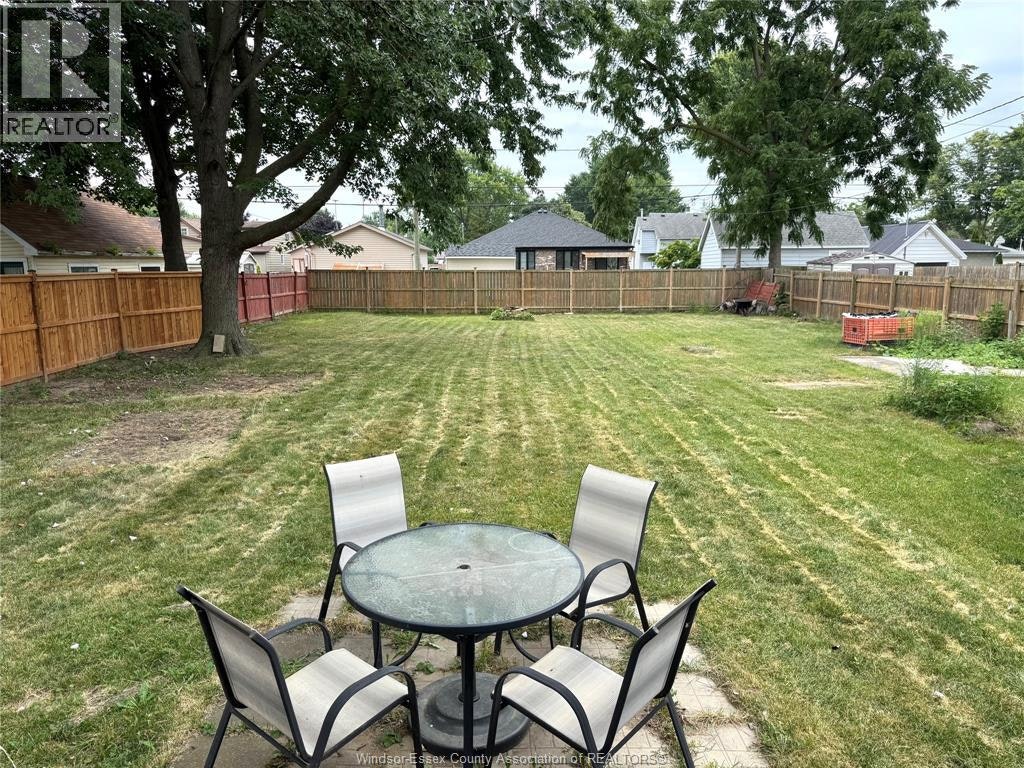 12333 Lanoue Street, Tecumseh, ON, N8N 1N2 - 16