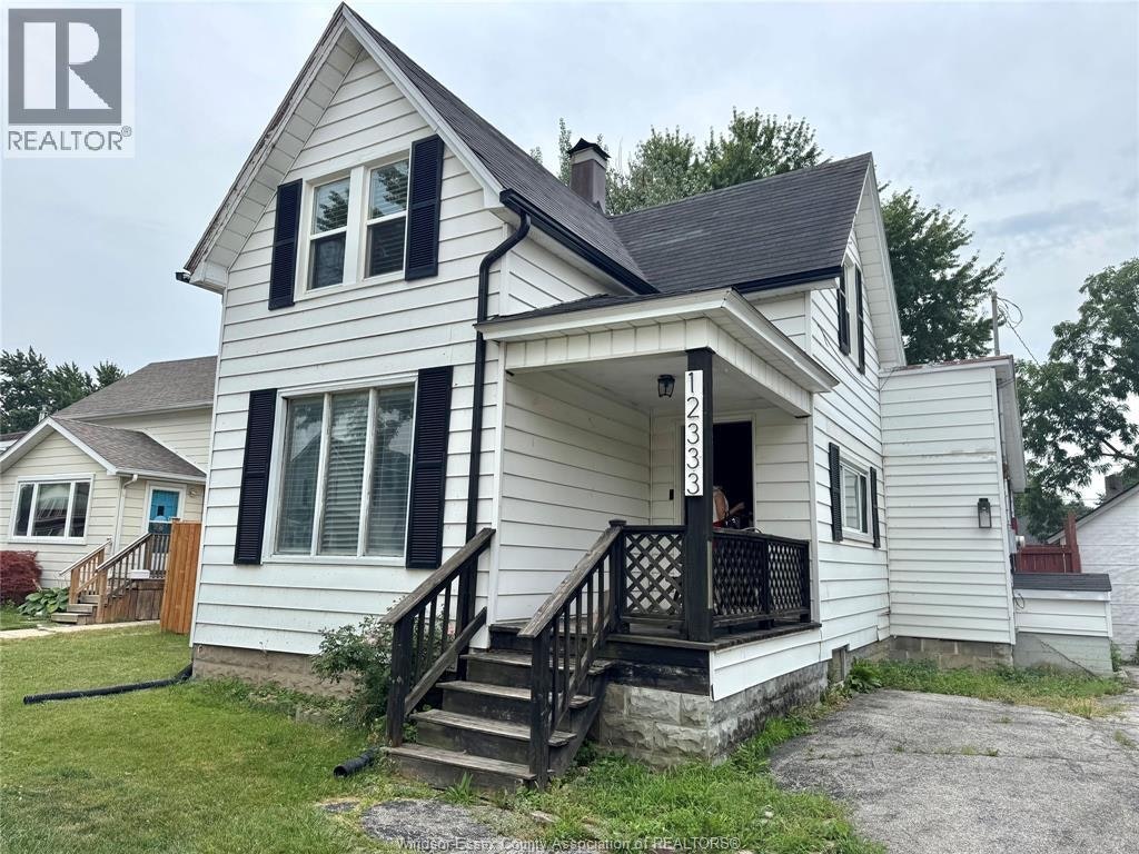 12333 Lanoue Street, Tecumseh, ON, N8N 1N2