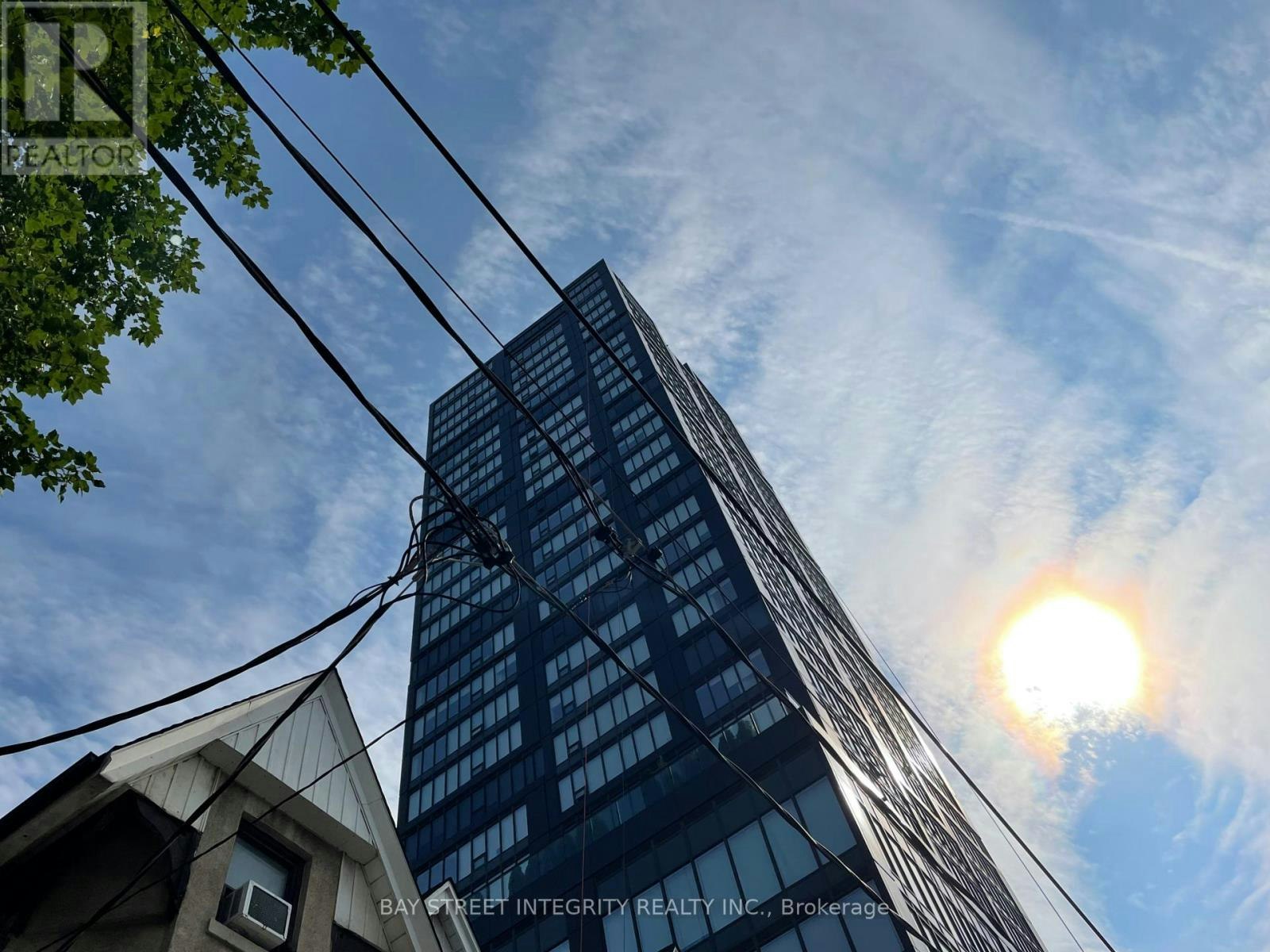 2803-203 College Street, Toronto, ON, M5T 0C8 - 2
