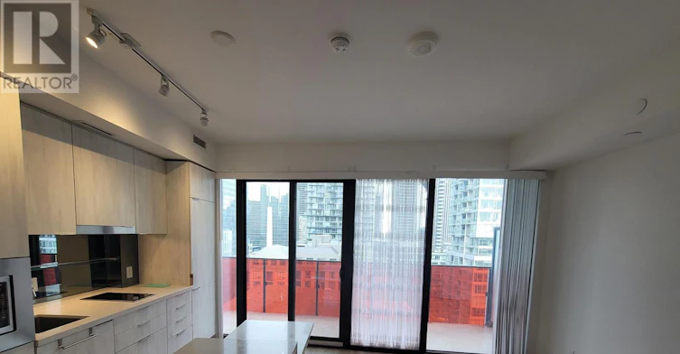 1712-215 Queen Street W, Toronto, ON, M5V 0P5 - 3