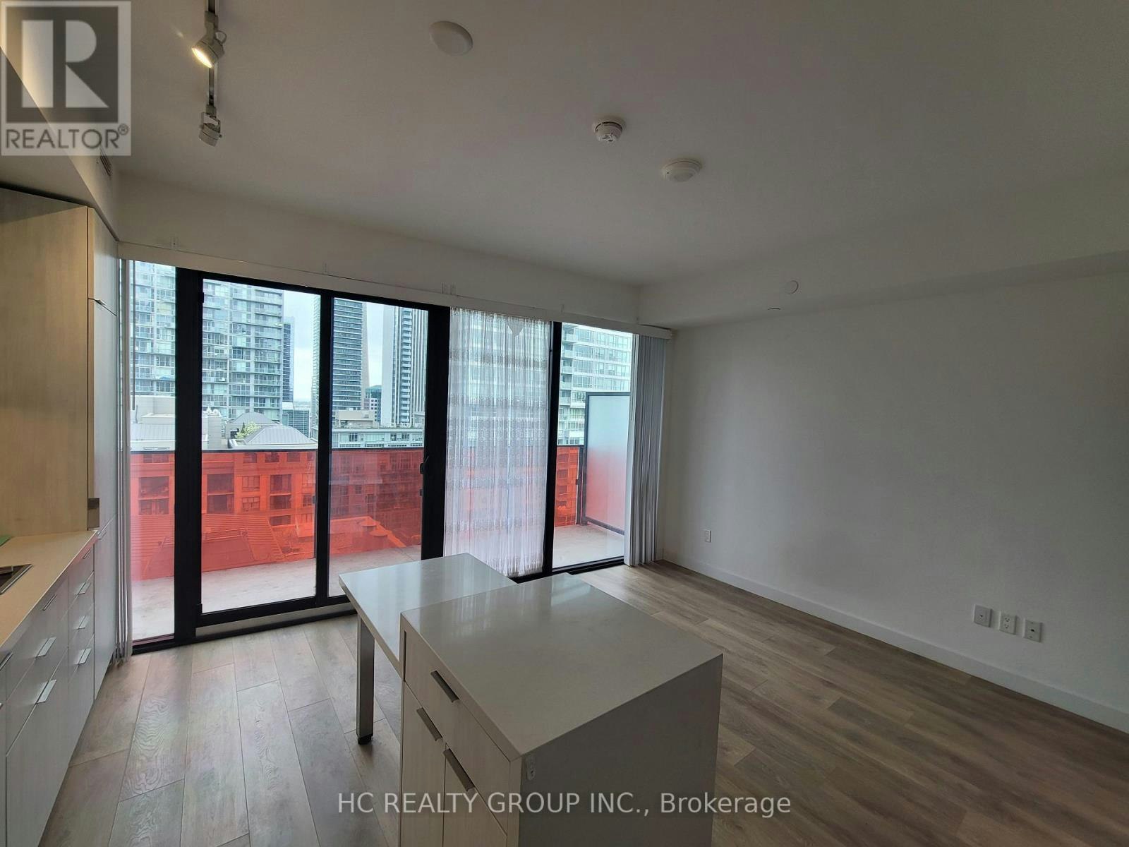 1712-215 Queen Street W, Toronto, ON, M5V 0P5 - 5