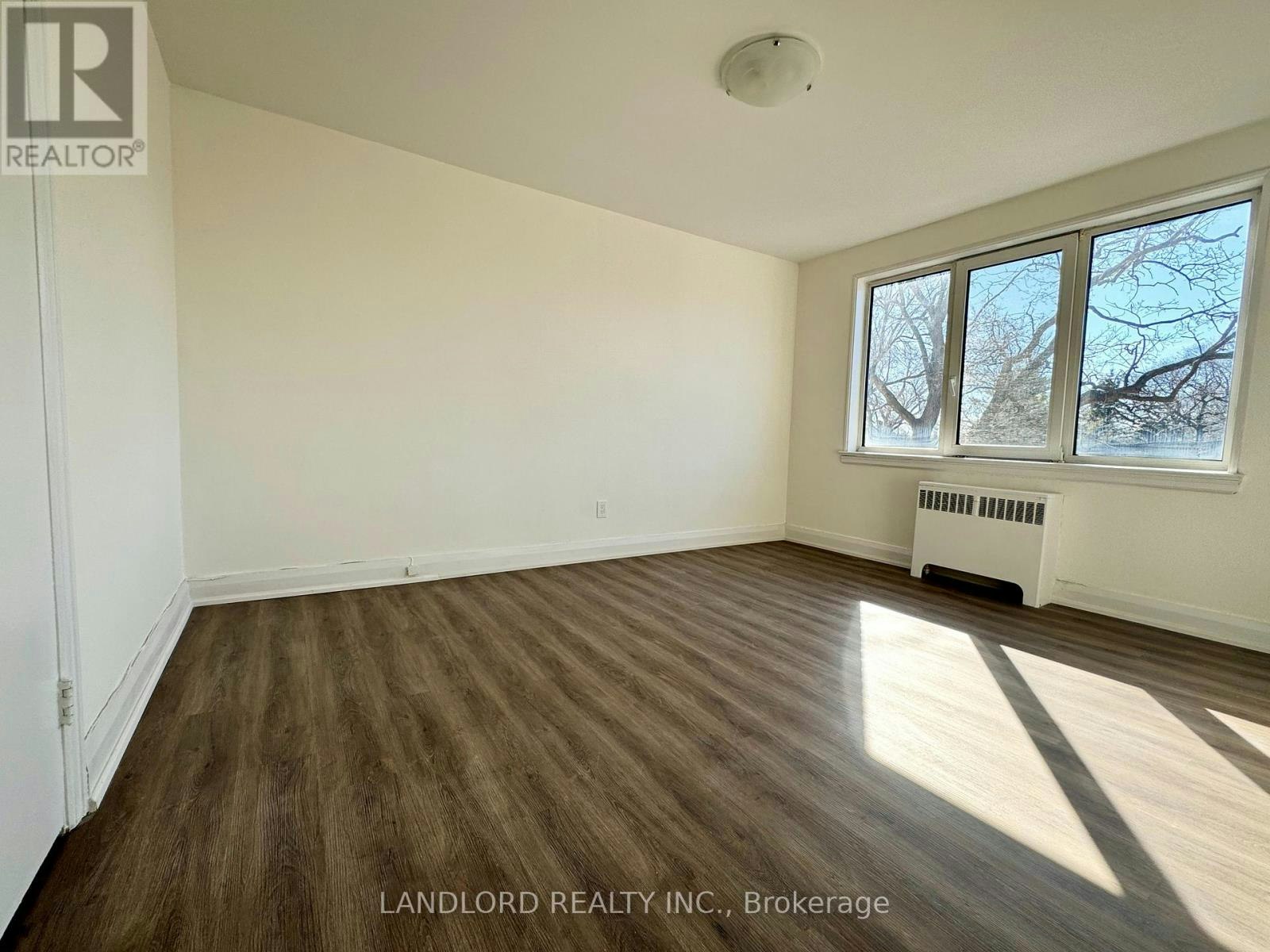 302-36 Wood Glen Road, Toronto, ON, M1N 2V9 - 12