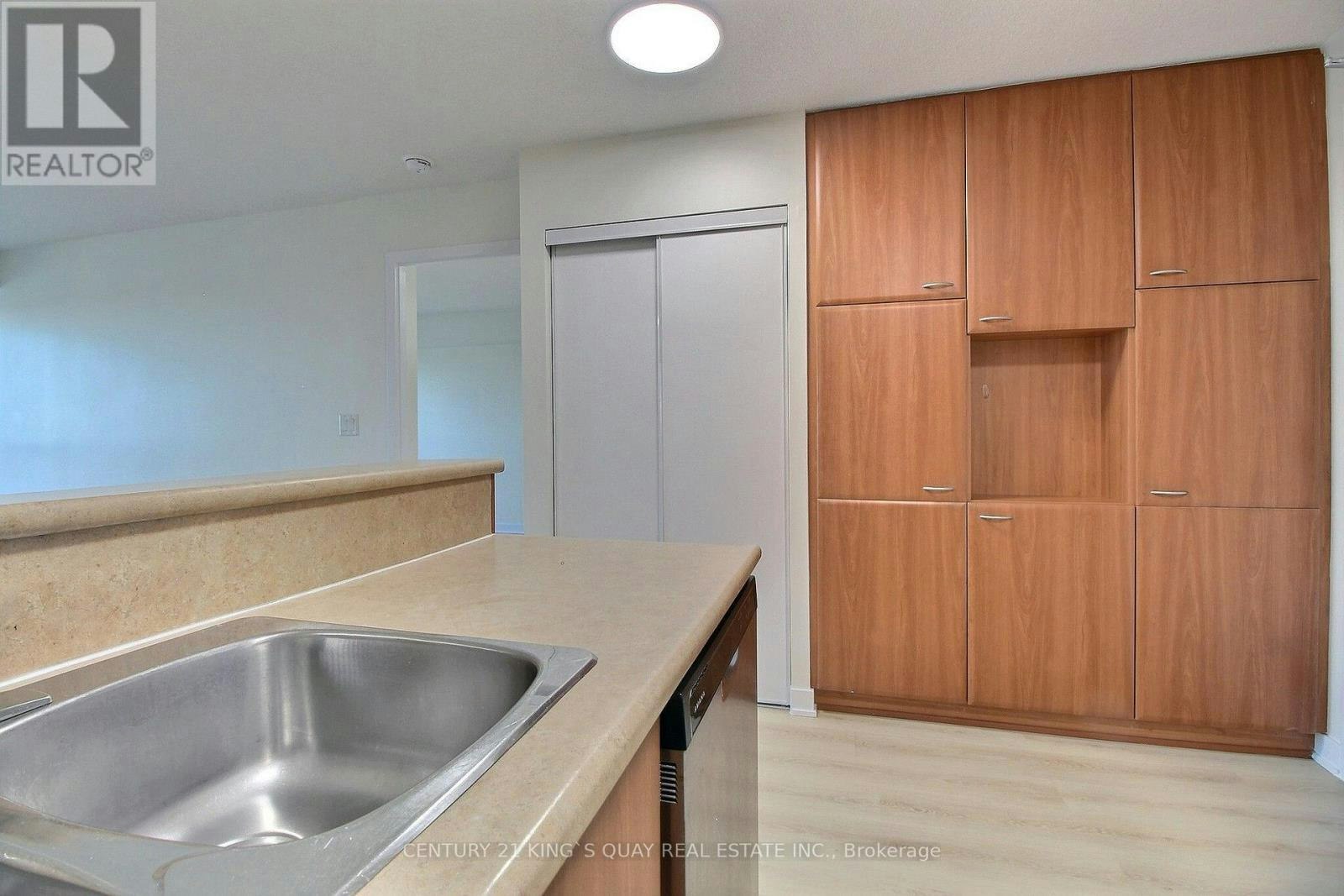 2009-36 Lee Centre Drive, Toronto, ON, M1H 3K2 - 8