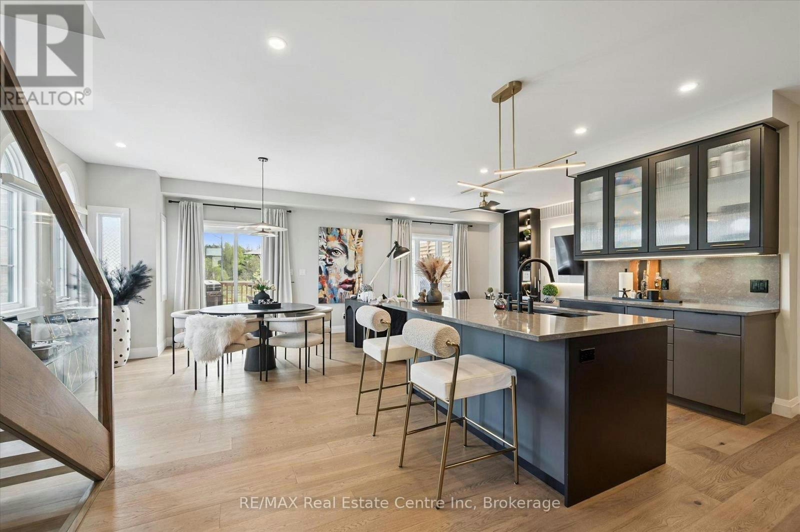 3 Queensbrook Crescent, Cambridge, ON, N1S 0E5