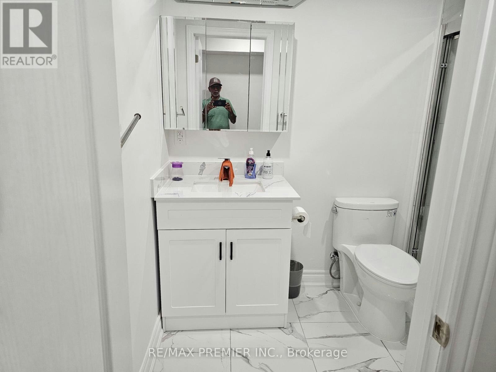 B - BASEMENT-16 Vineyard Court, Vaughan, ON, L4L 5M3 - 23