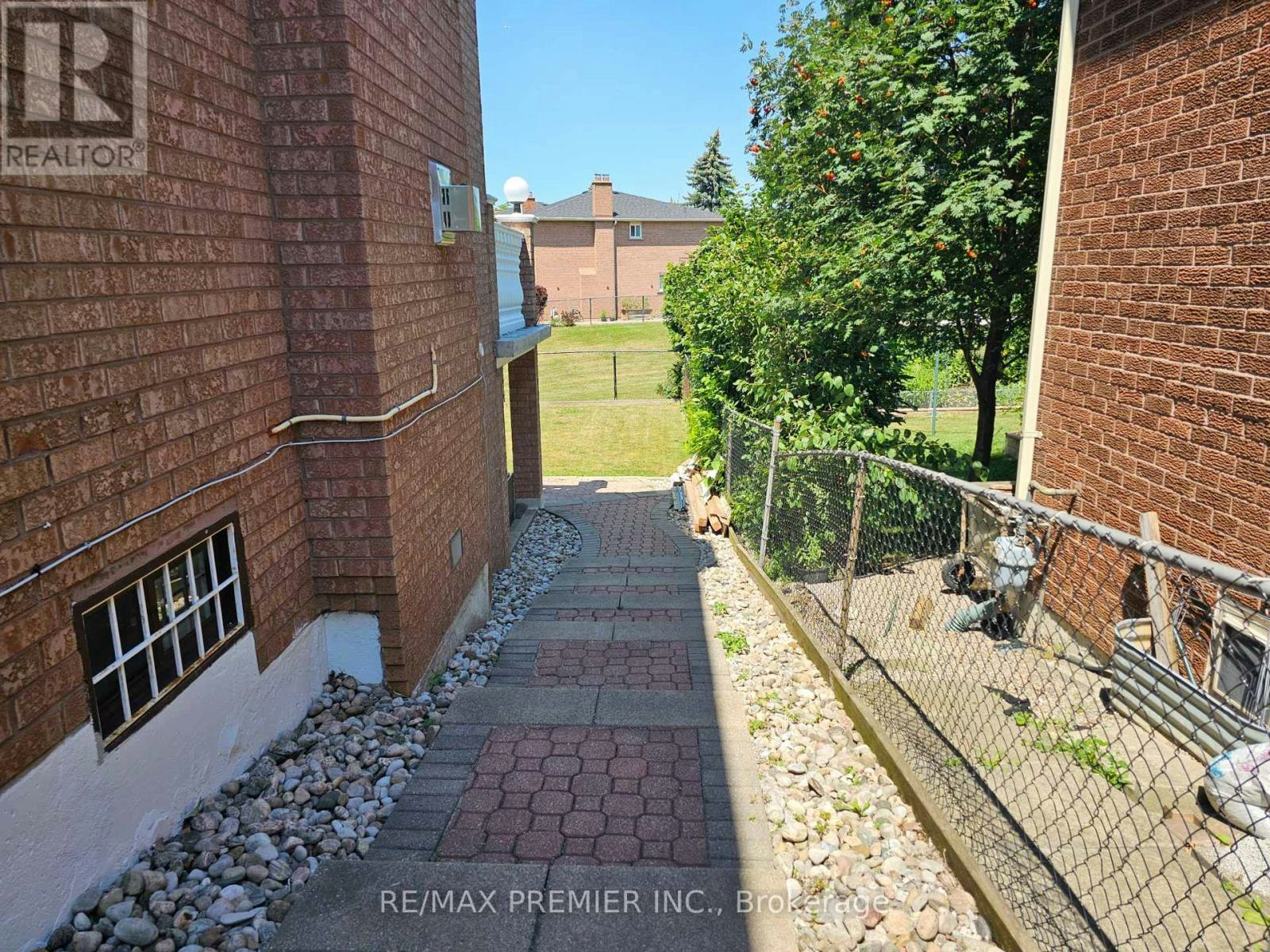 B - BASEMENT-16 Vineyard Court, Vaughan, ON, L4L 5M3 - 3