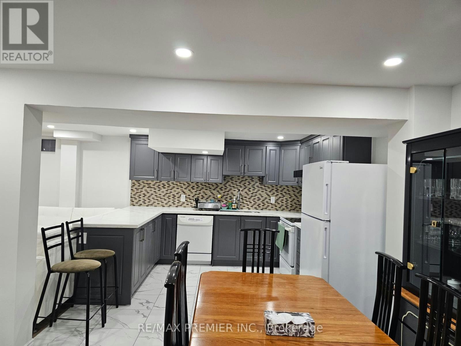 B - BASEMENT-16 Vineyard Court, Vaughan, ON, L4L 5M3 - 16