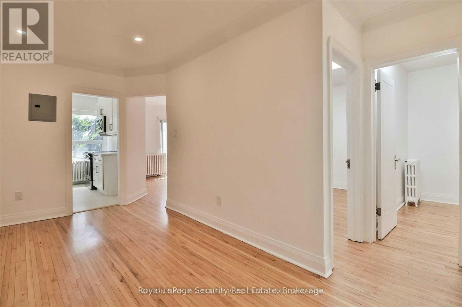 2-3317 Lake Shore Boulevard W, Toronto, ON, M8W 1M8 - 9
