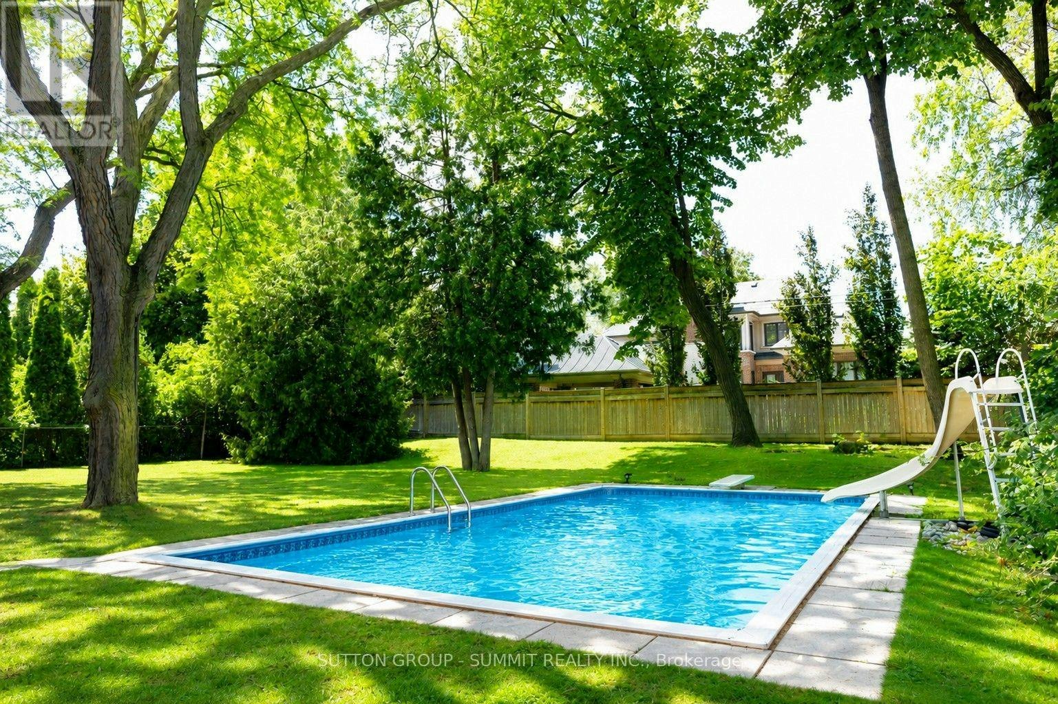 20 Havenridge Drive, Toronto, ON, M9P 3M4 - 36