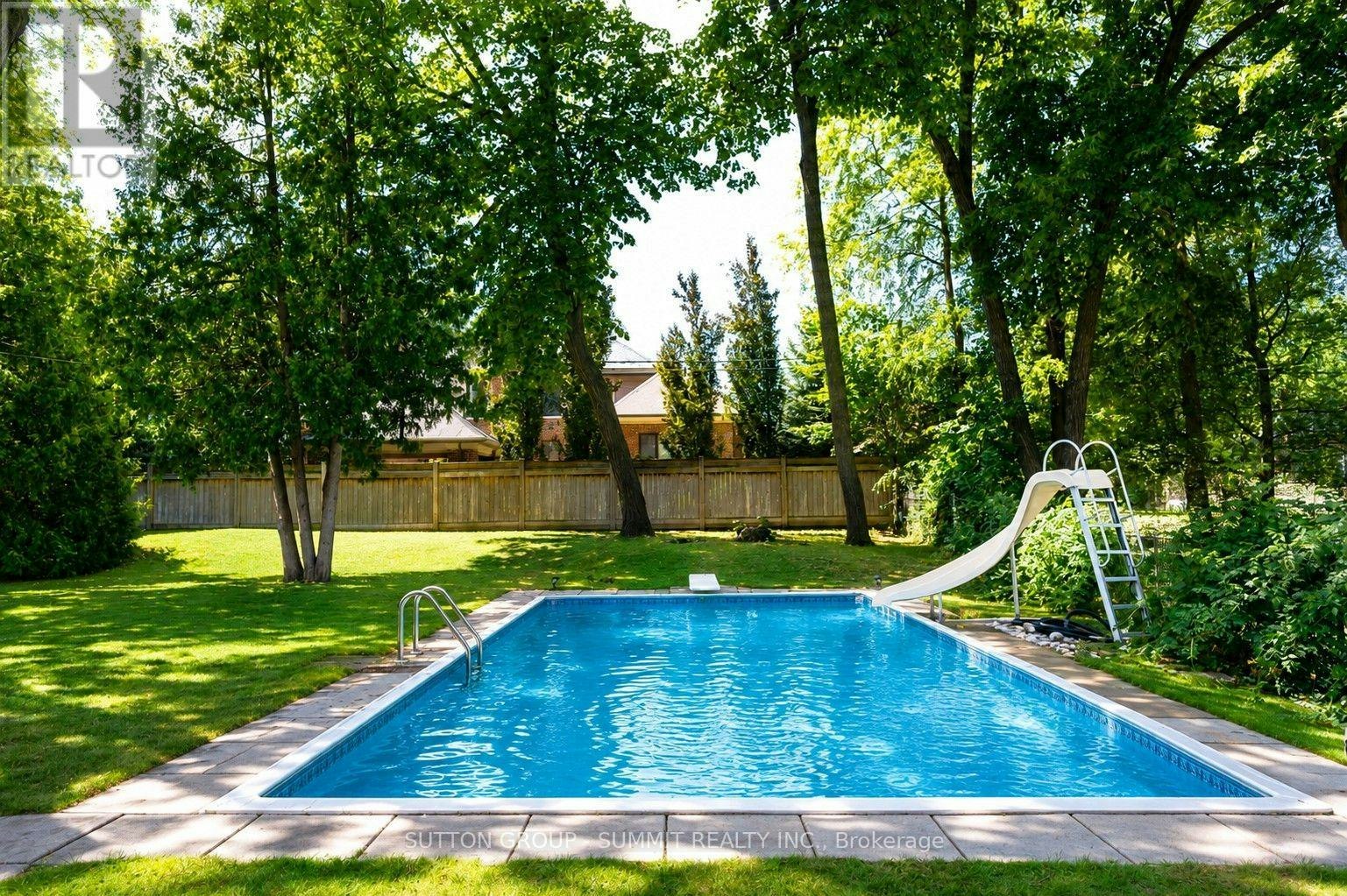 20 Havenridge Drive, Toronto, ON, M9P 3M4 - 37