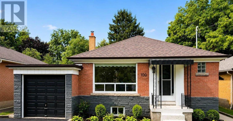 100 Ballacaine Drive, Toronto, ON, M8Y 4B8