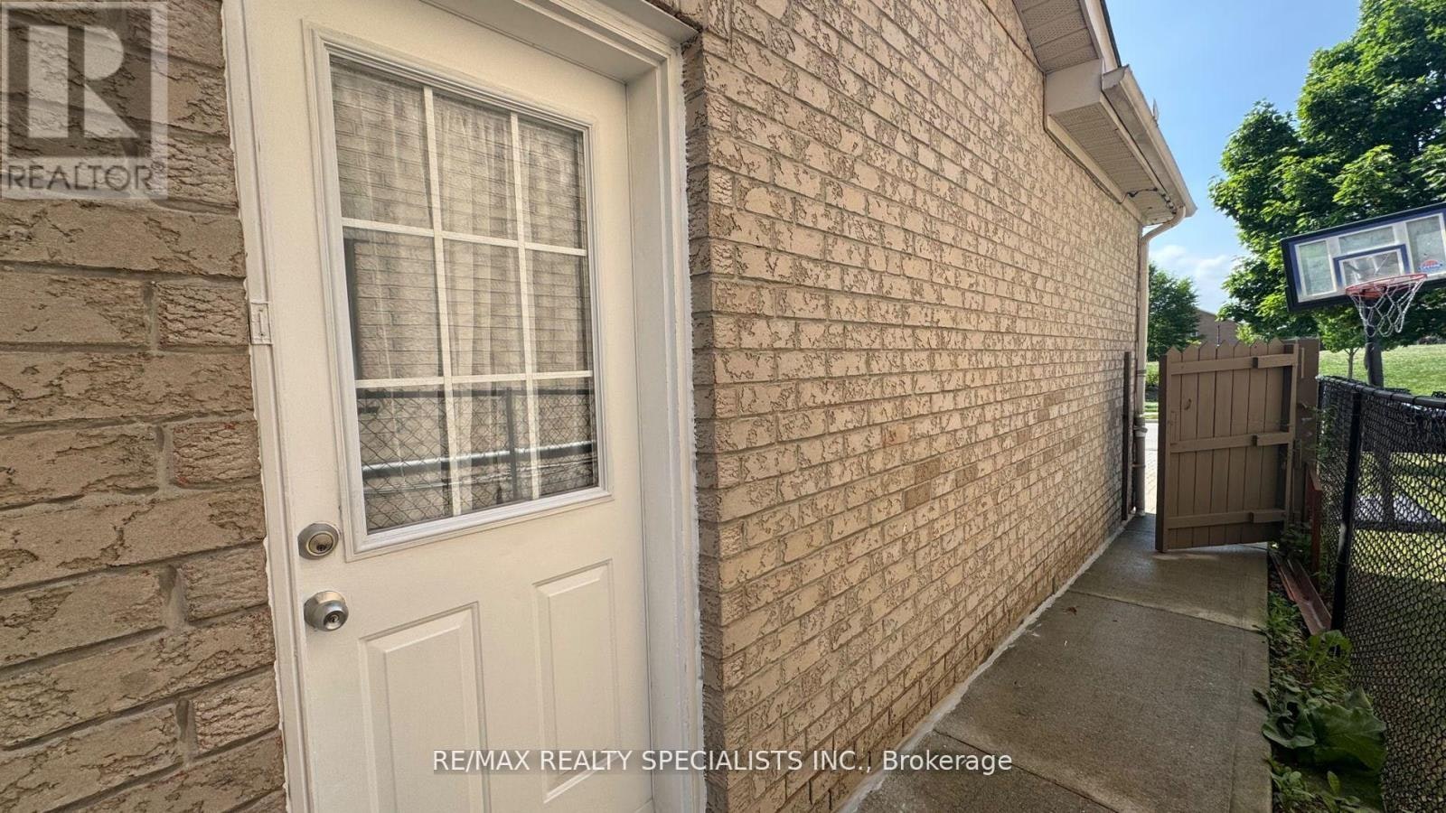 LOWER 2-B-3 Lennon Trail, Brampton, ON, L6Y 5P9 - 2