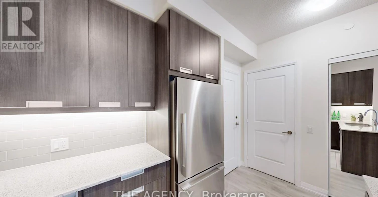 820-35 Watergarden Drive, Mississauga, ON, L5R 0G8 - 19