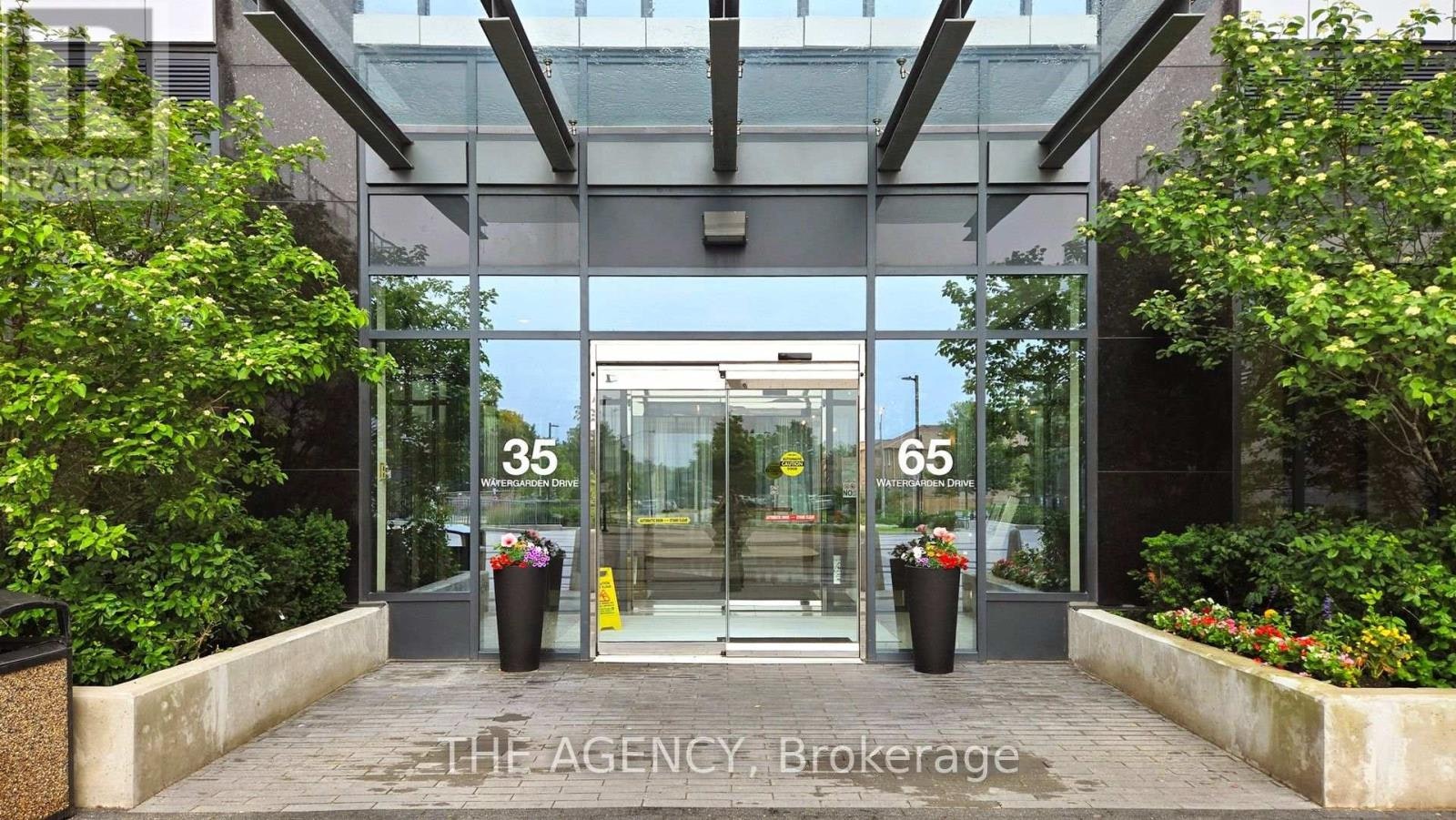 820-35 Watergarden Drive, Mississauga, ON, L5R 0G8 - 4