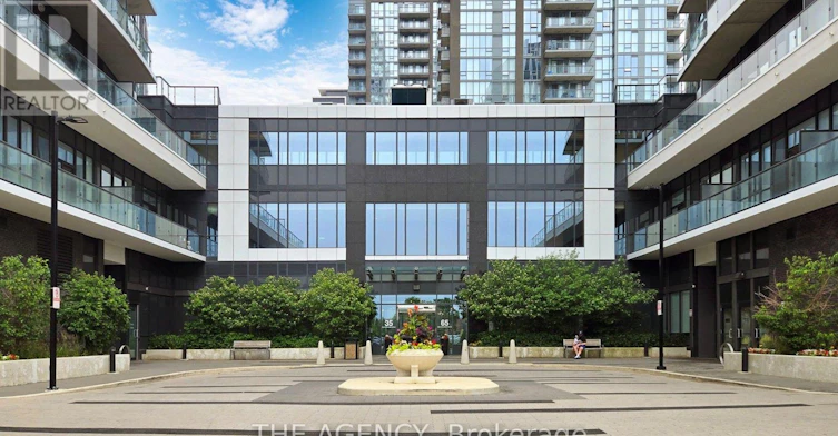 820-35 Watergarden Drive, Mississauga, ON, L5R 0G8 - 2