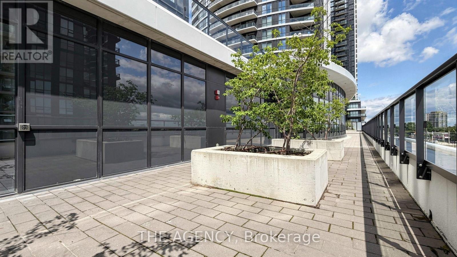 820-35 Watergarden Drive, Mississauga, ON, L5R 0G8 - 30