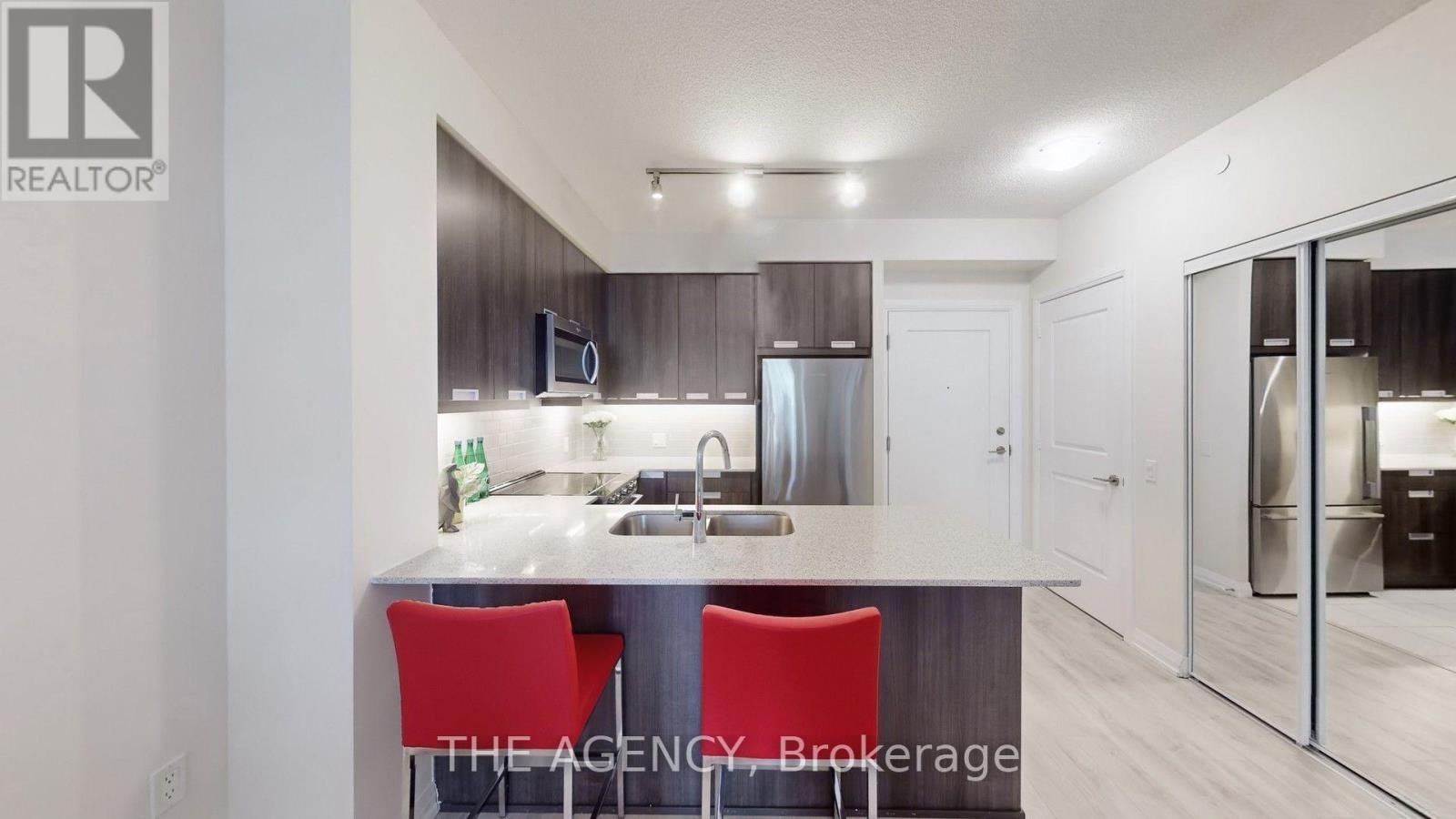 820-35 Watergarden Drive, Mississauga, ON, L5R 0G8 - 14