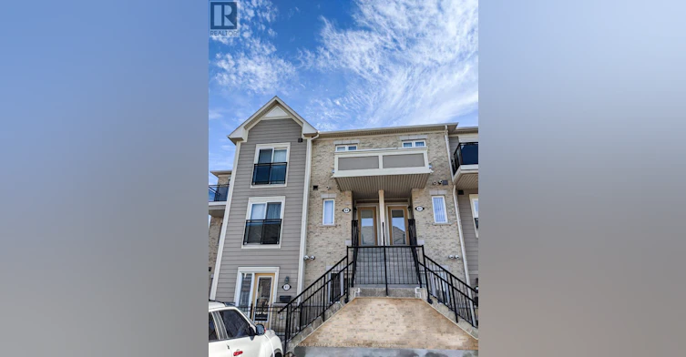 84-5035 Oscar Peterson Boulevard, Mississauga, ON, L5M 0P4