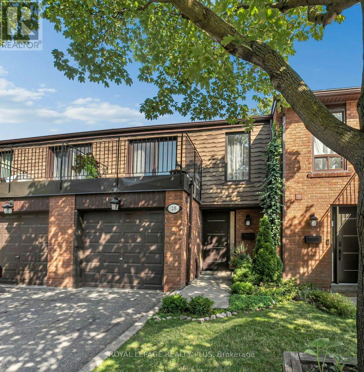 28-3395 Cliff Road N, Mississauga, ON, L5A 3M7