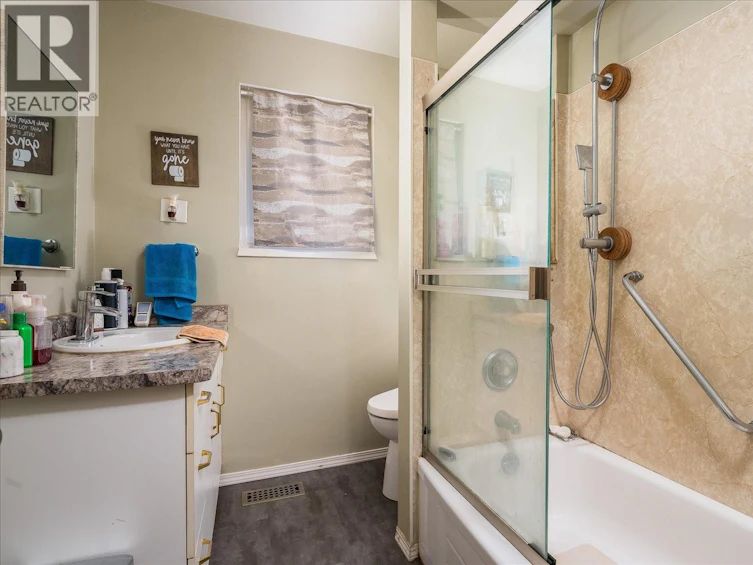 3315 Hammond Bay Road, Nanaimo, BC, V9T 1E4 - 13