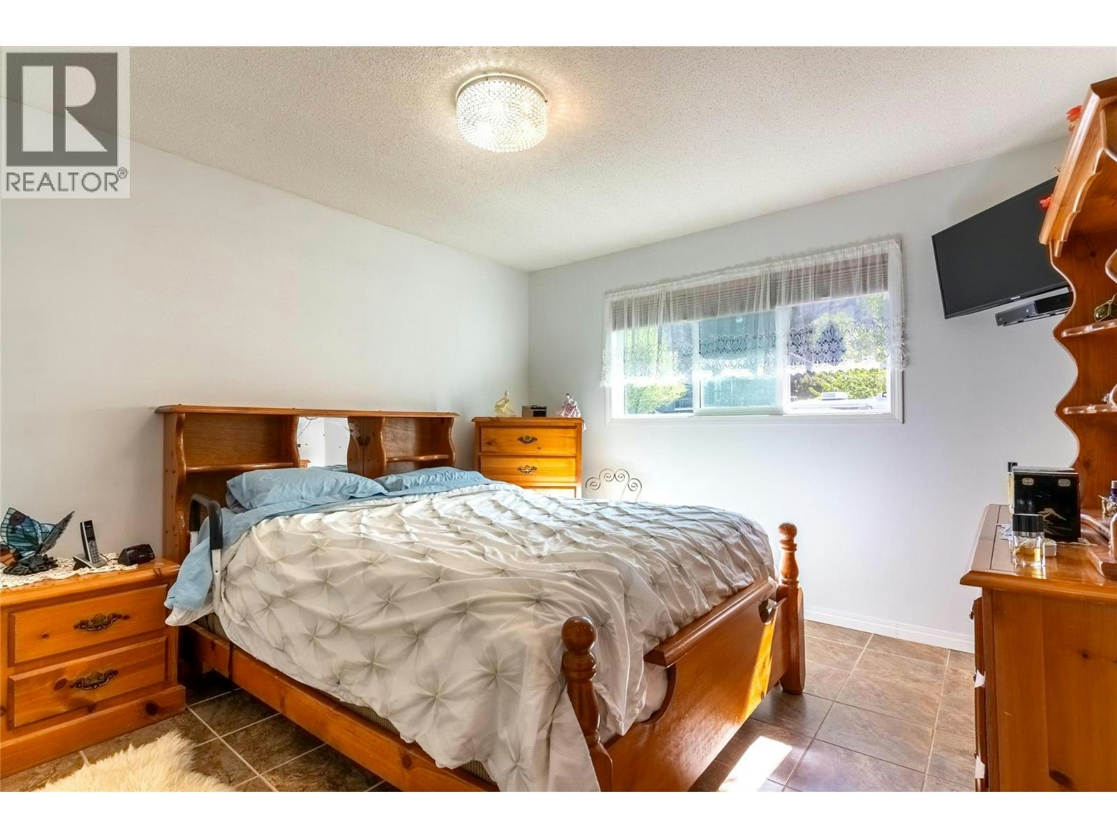 1254 Heustis Drive, Ashcroft, BC, V0K 1A0 - 26