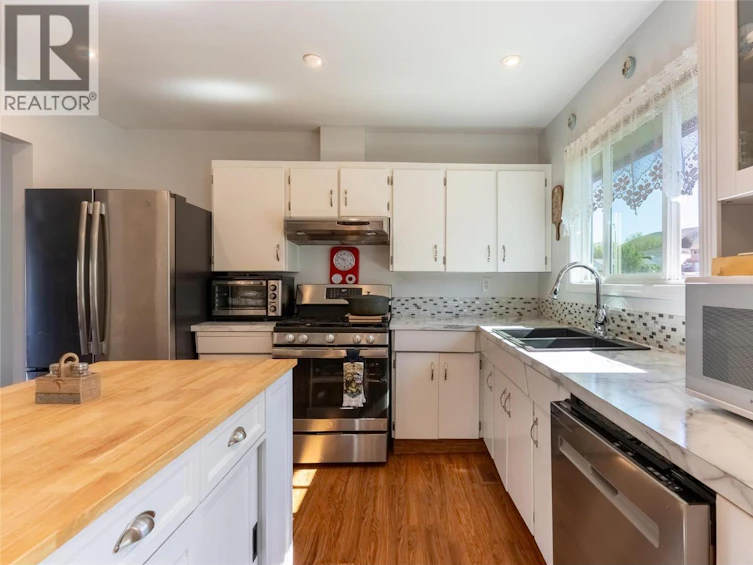 1254 Heustis Drive, Ashcroft, BC, V0K 1A0 - 20