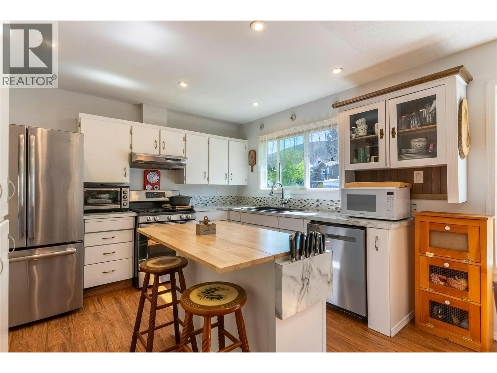 1254 Heustis Drive, Ashcroft, BC, V0K 1A0 - 19