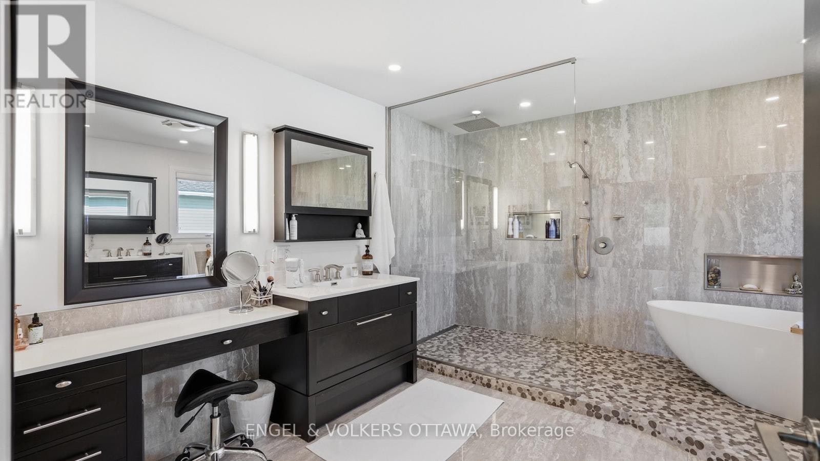 2855 Gothwood Place, Ottawa, ON, K1T 2V5 - 17
