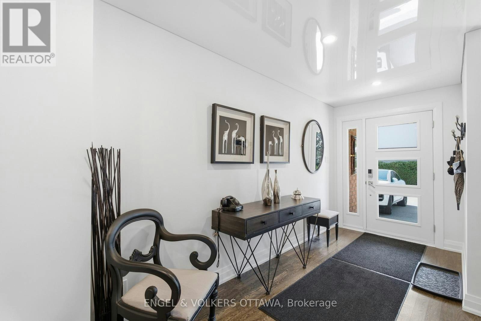 2855 Gothwood Place, Ottawa, ON, K1T 2V5 - 3