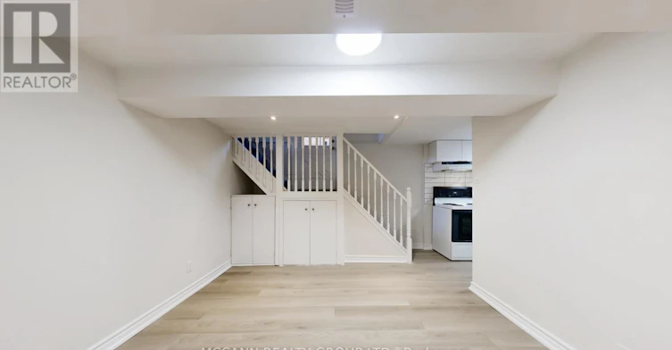 BSMT-496 Northcliffe Boulevard, Toronto, ON, M6E 3L5 - 5