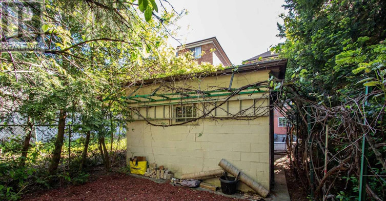 BSMT-496 Northcliffe Boulevard, Toronto, ON, M6E 3L5 - 21