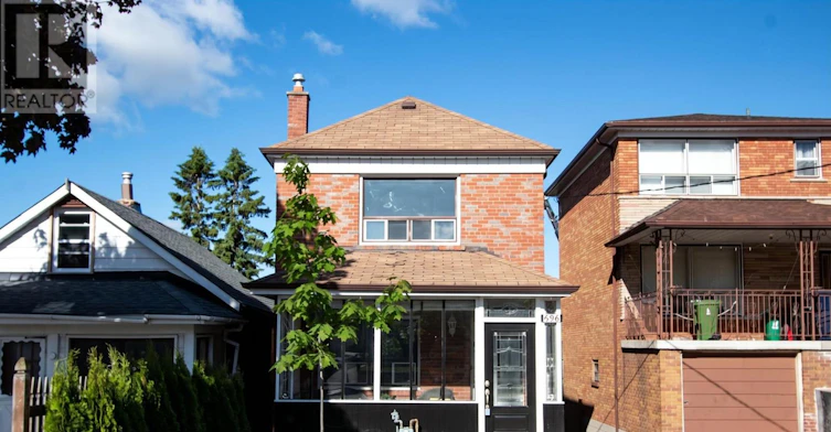 BSMT-496 Northcliffe Boulevard, Toronto, ON, M6E 3L5