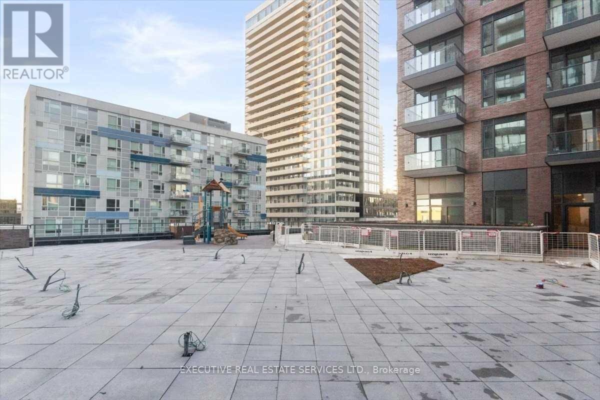 413-35 Tubman Avenue, Toronto, ON, M5A 0M8 - 2