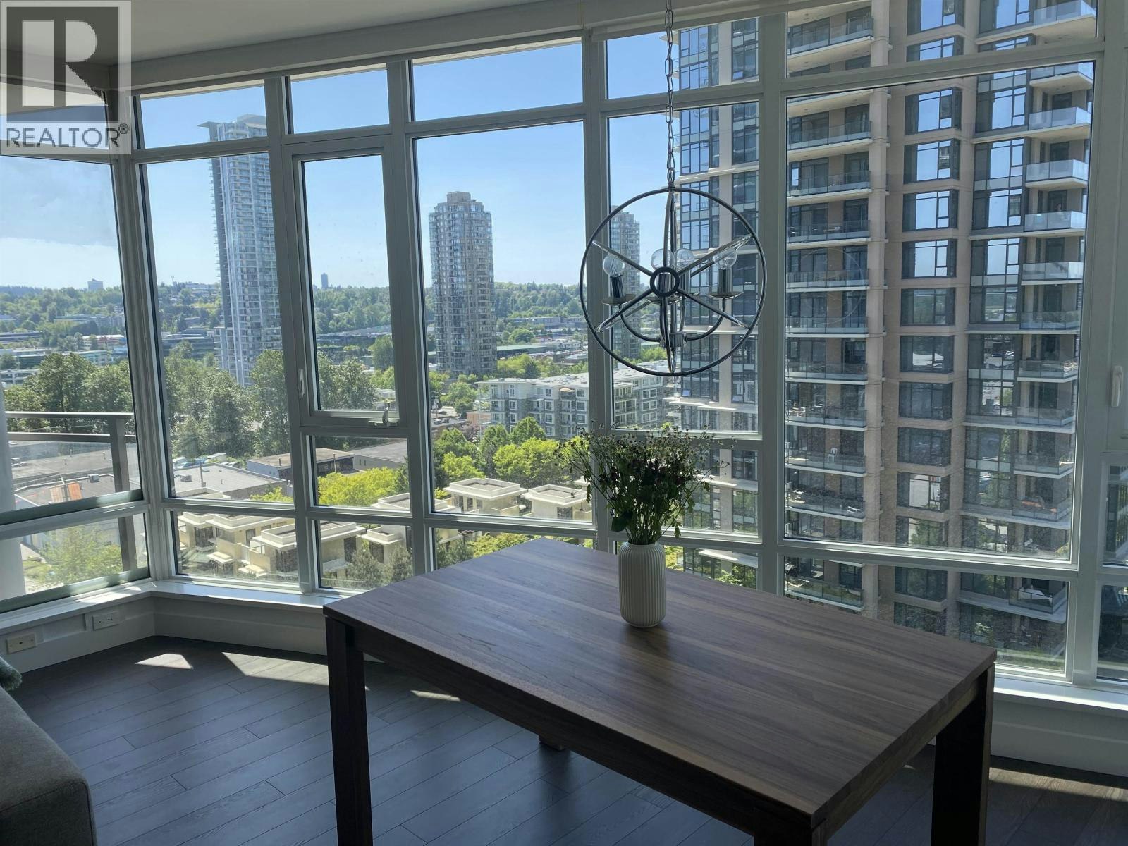 910-2008 Rosser Avenue, Burnaby, BC, V5C 0H8