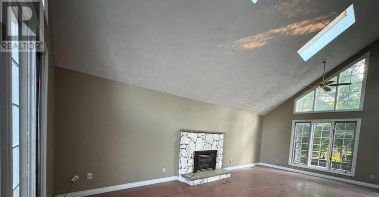 114 Lorne Avenue, Newmarket, ON, L3Y 4J6 - 3