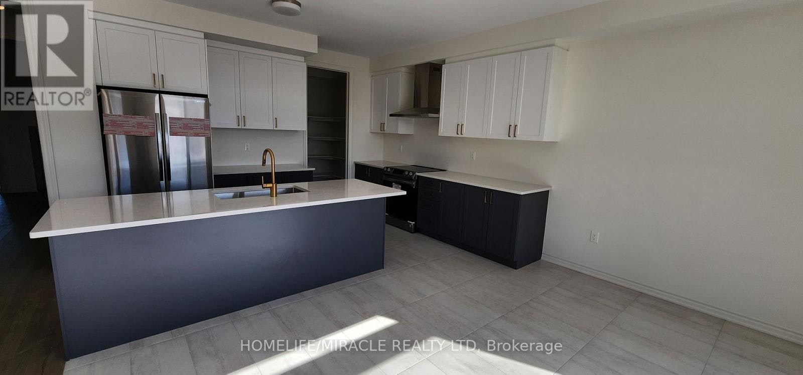 30 Hummingbird Grove, Adjala-Tosorontio, ON, L0G 1W0 - 4
