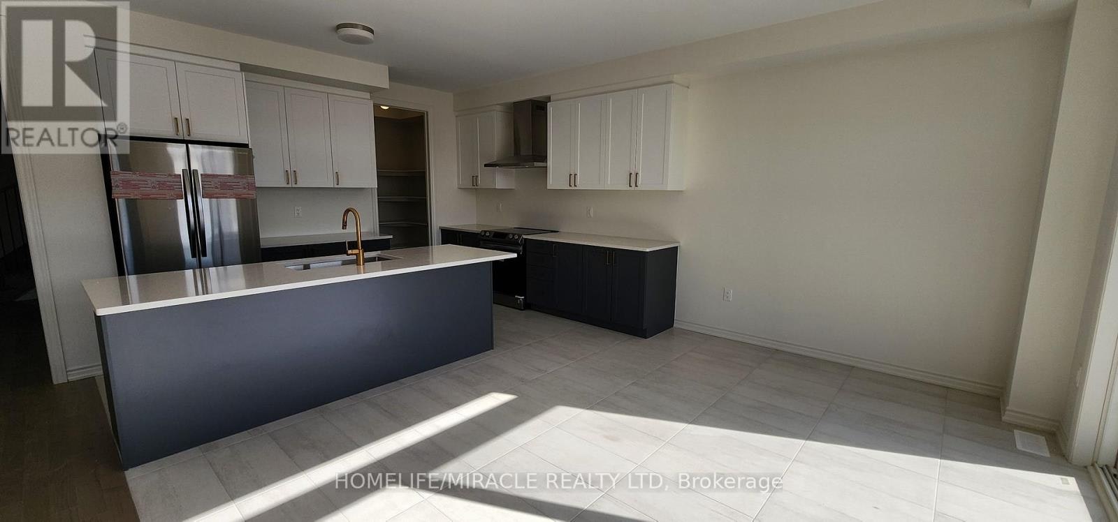 30 Hummingbird Grove, Adjala-Tosorontio, ON, L0G 1W0 - 5