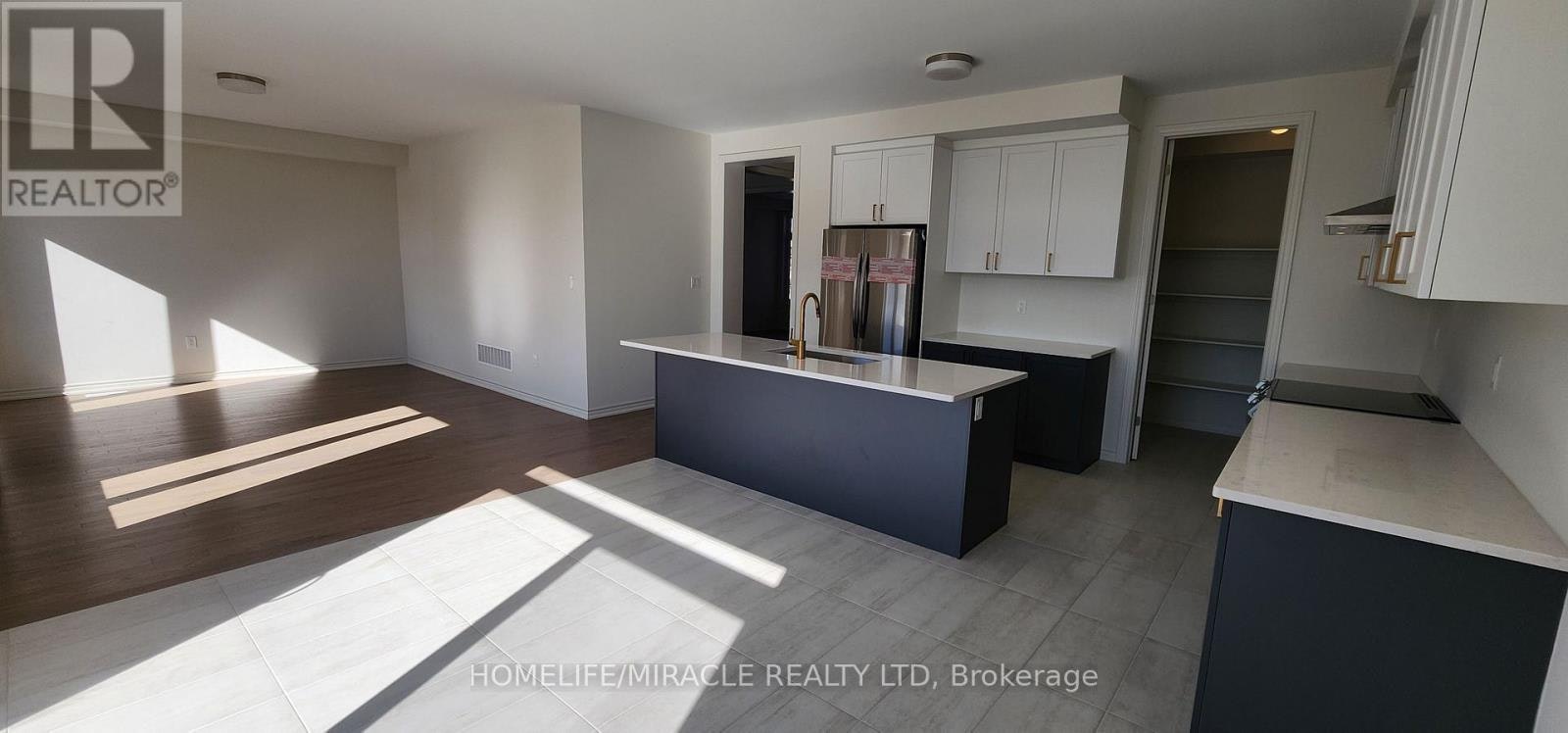30 Hummingbird Grove, Adjala-Tosorontio, ON, L0G 1W0 - 6