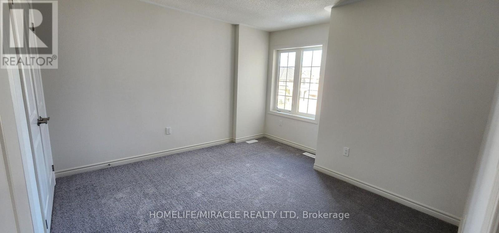 30 Hummingbird Grove, Adjala-Tosorontio, ON, L0G 1W0 - 29