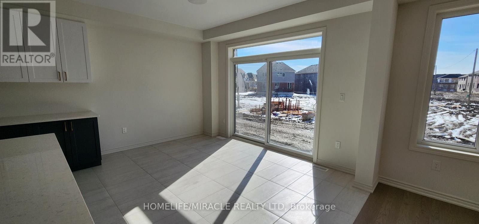30 Hummingbird Grove, Adjala-Tosorontio, ON, L0G 1W0 - 10