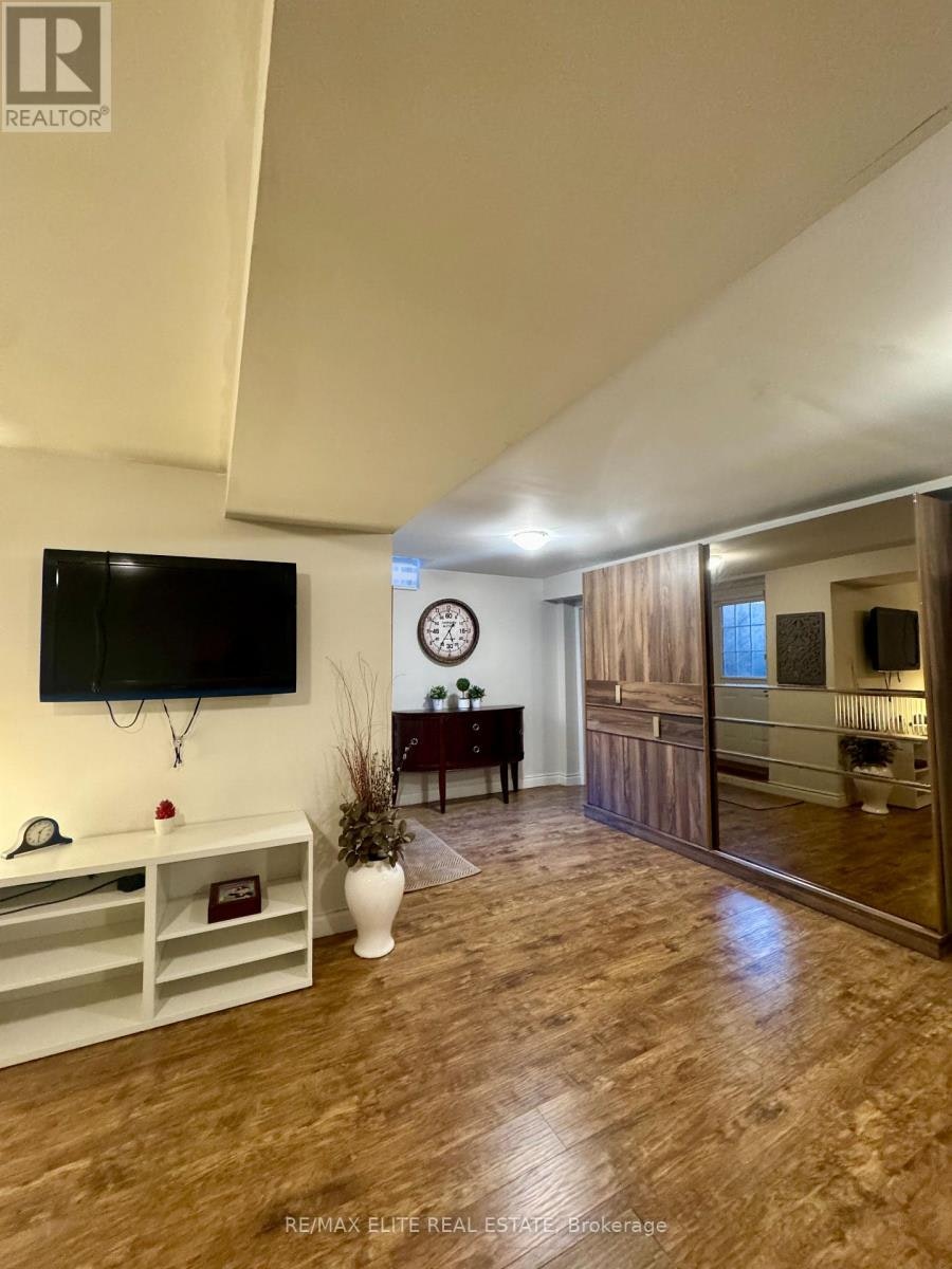 BASEMENT-169 Larratt Lane, Richmond Hill, ON, L4C 0E8 - 3