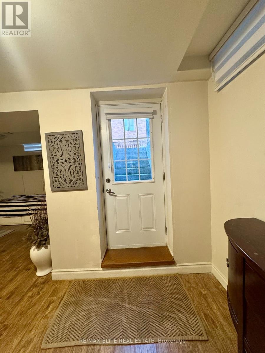 BASEMENT-169 Larratt Lane, Richmond Hill, ON, L4C 0E8 - 2