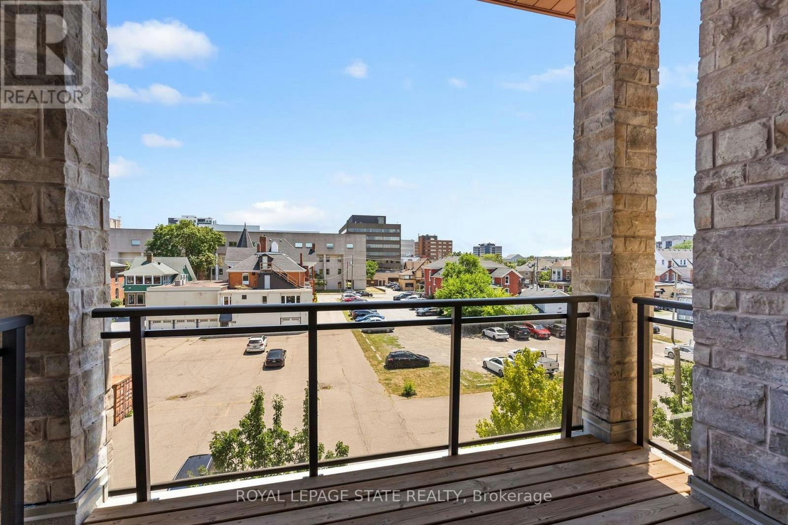 402-26 Wellington Street, St. Catharines, ON, L2R 6Y8 - 11