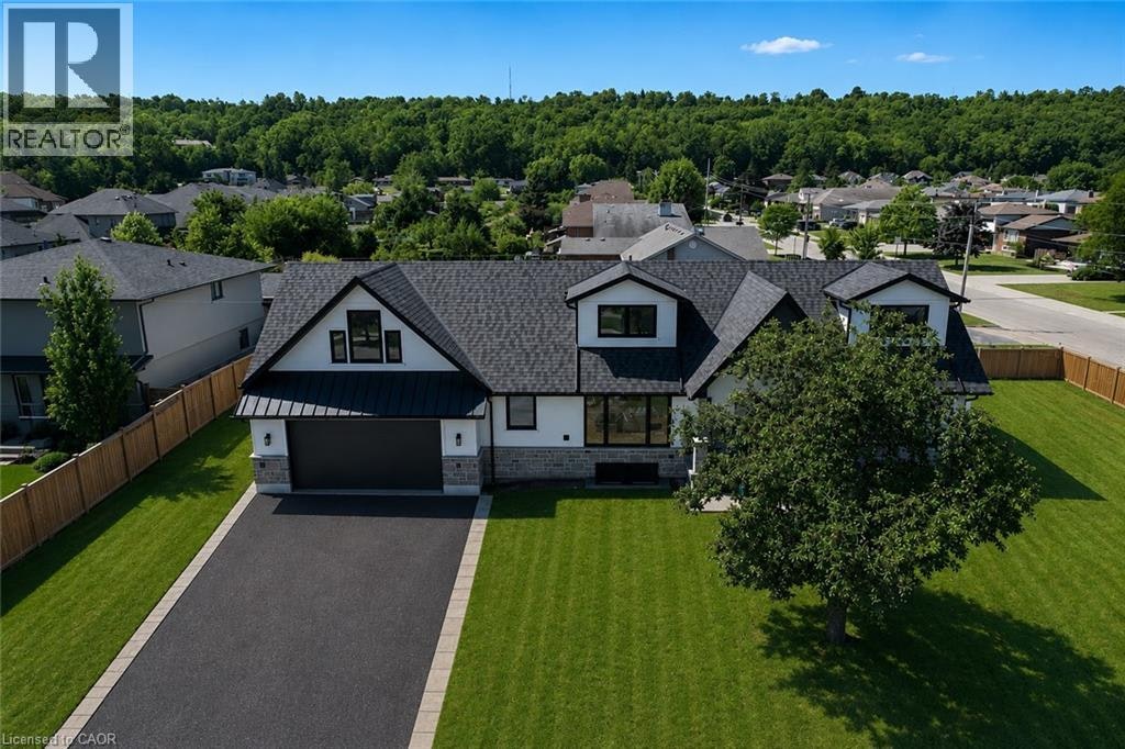 24 Royce Avenue, Hamilton, ON, L8G 3B5