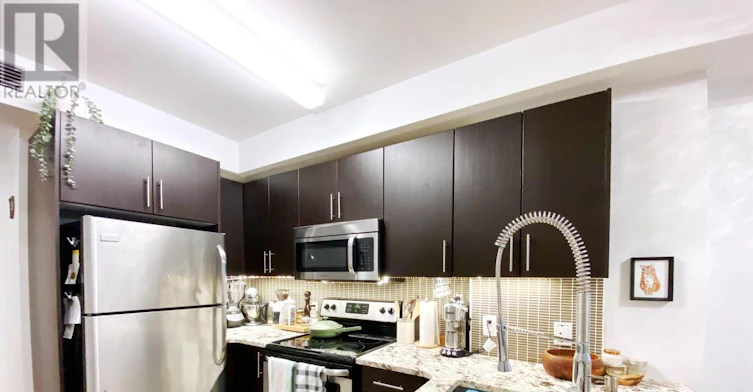1307-242 Rideau Street, Ottawa, ON, K2S 0B7 - 9